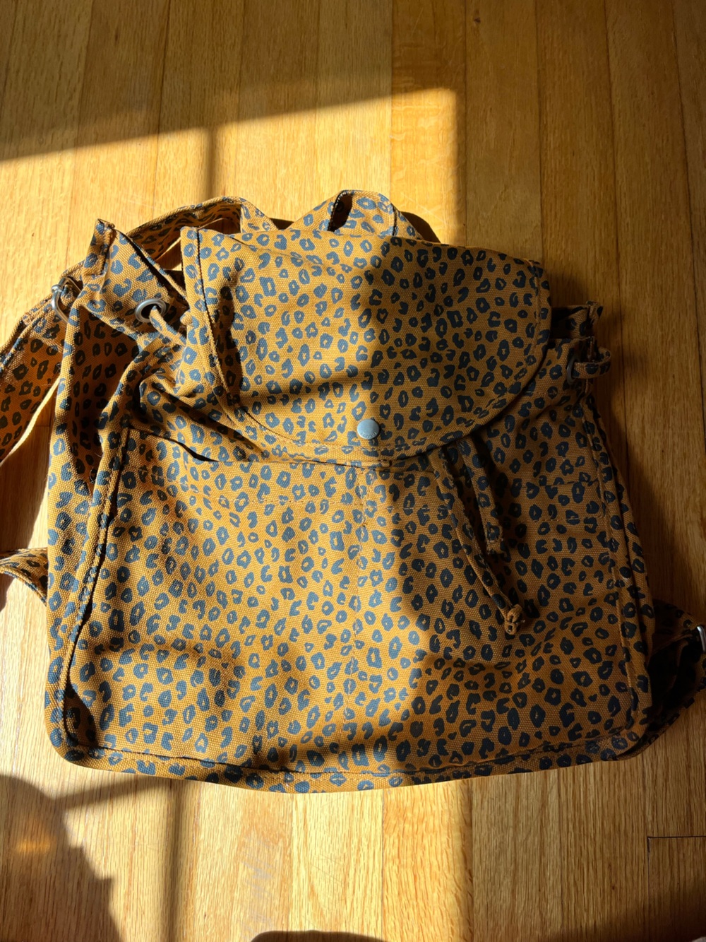 Casual Leopard Print Canvas Backpack - Baggu